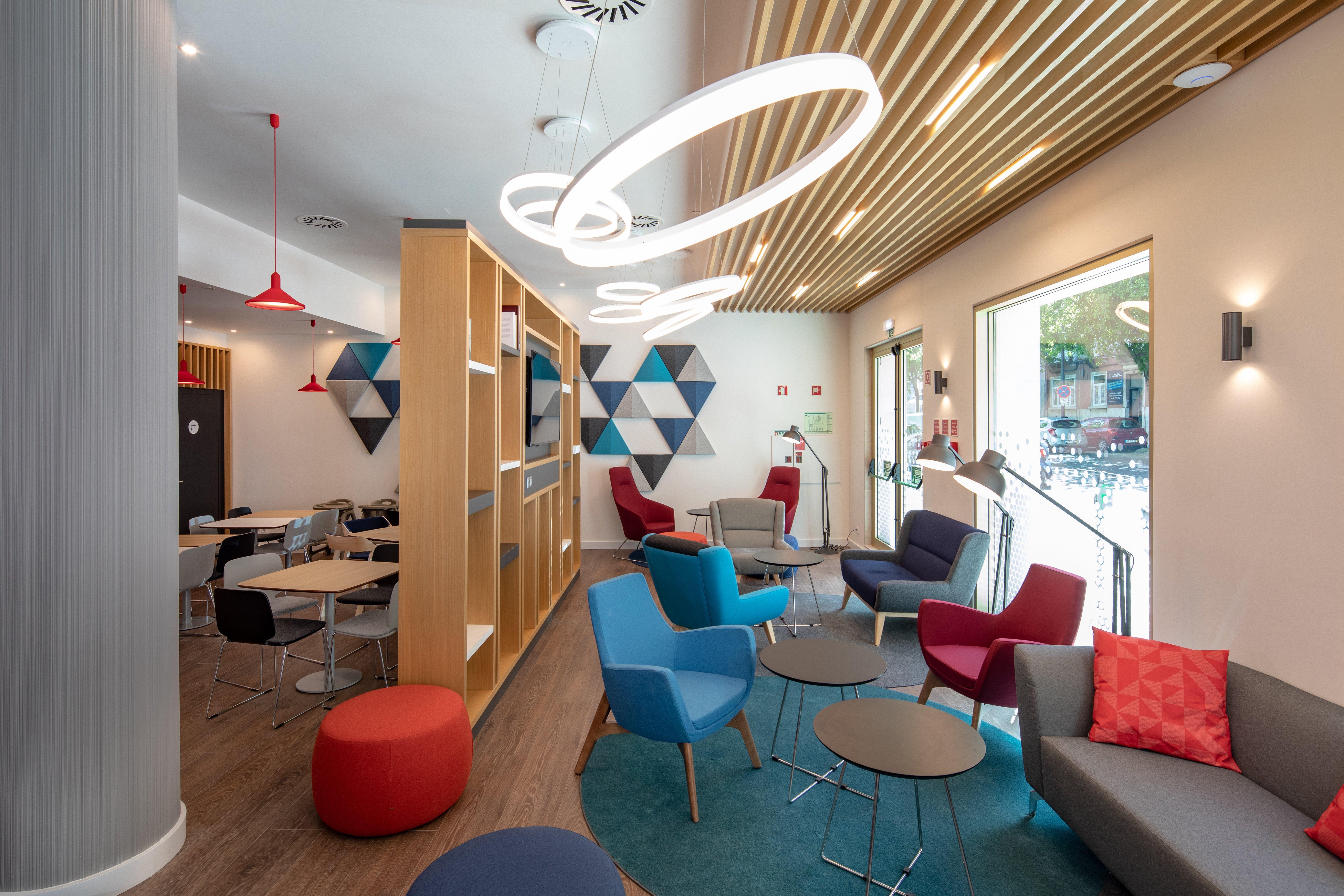 Express - - Plaza Saldanha By Ihg Hotel