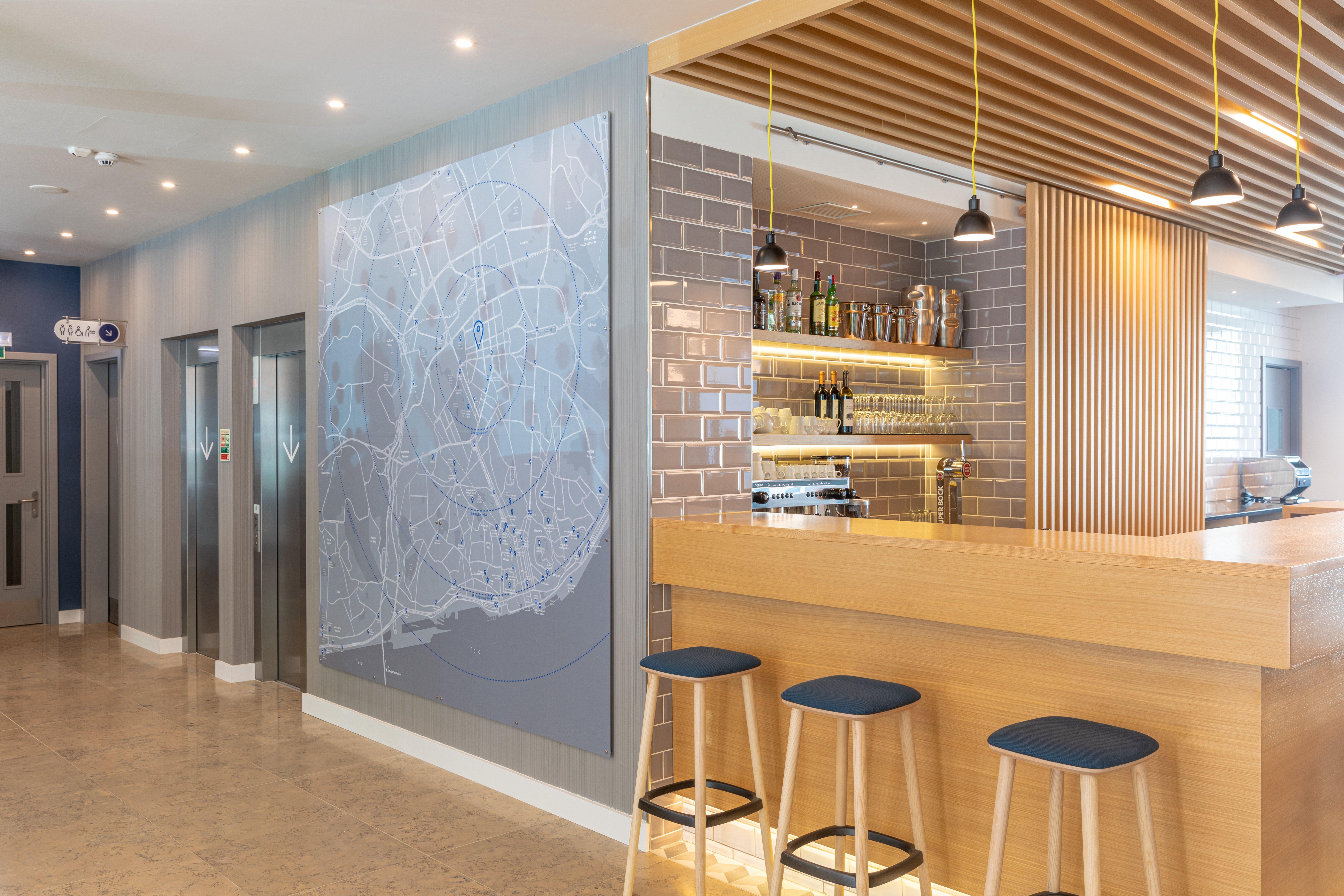 Express - - Plaza Saldanha By Ihg 3*